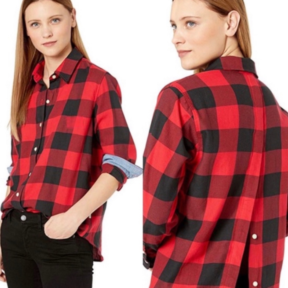 Levi’s Womens Ultimate Boyfriend Button Back Shirt